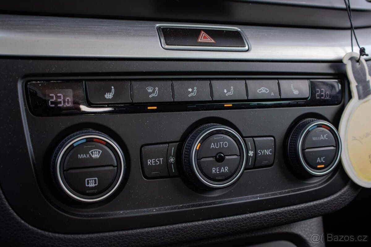 2015 Volkswagen SHARAN - 15