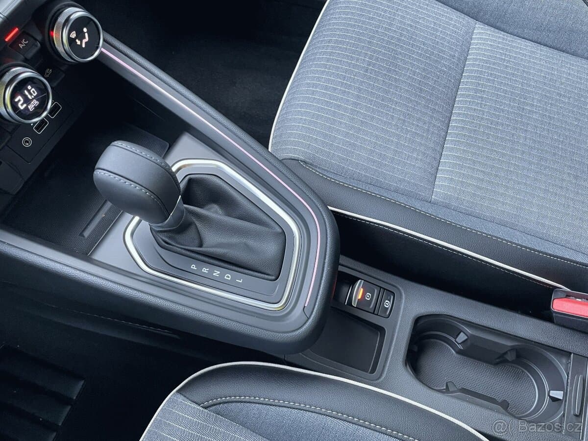 2025 Renault CLIO - 15