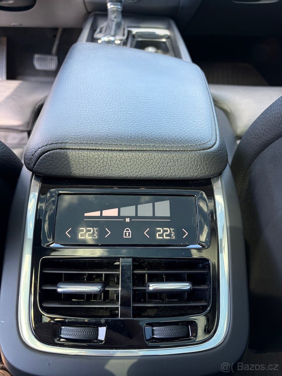 2019 Volvo XC60 - 15