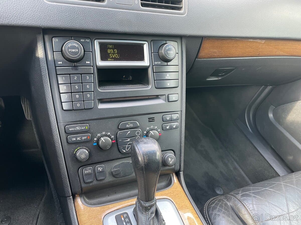 2005 Volvo XC90 - 15
