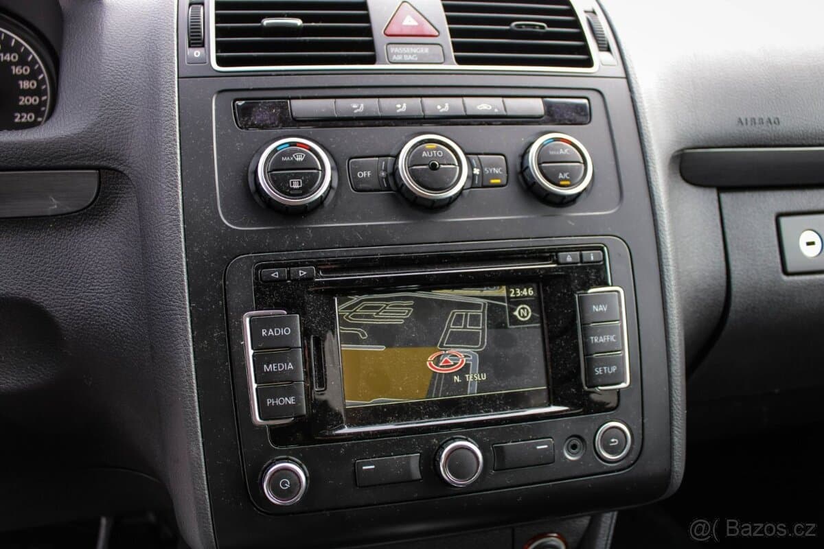 2015 Volkswagen TOURAN - 15