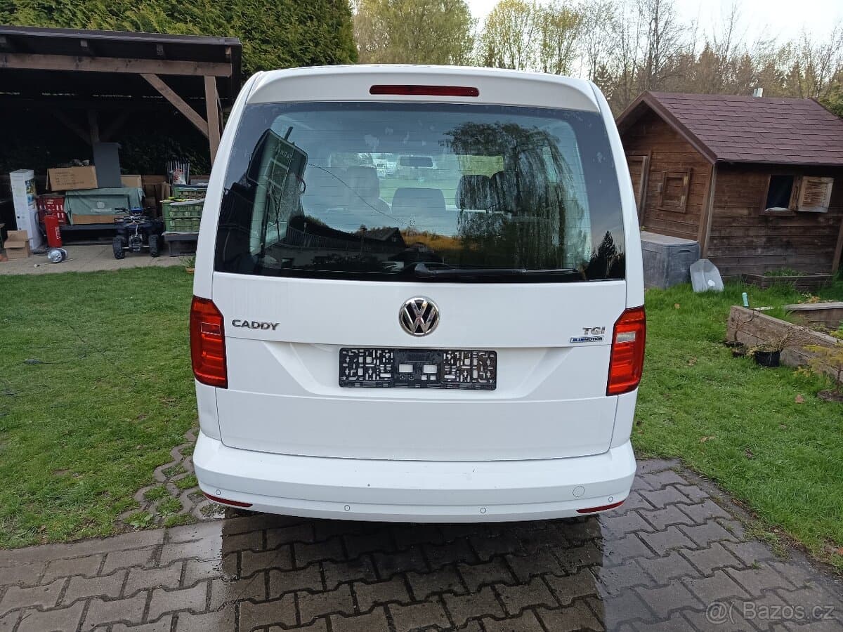 2015 Volkswagen CADDY - 15