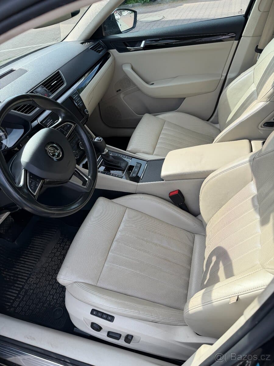 2016 Škoda SUPERB - 15