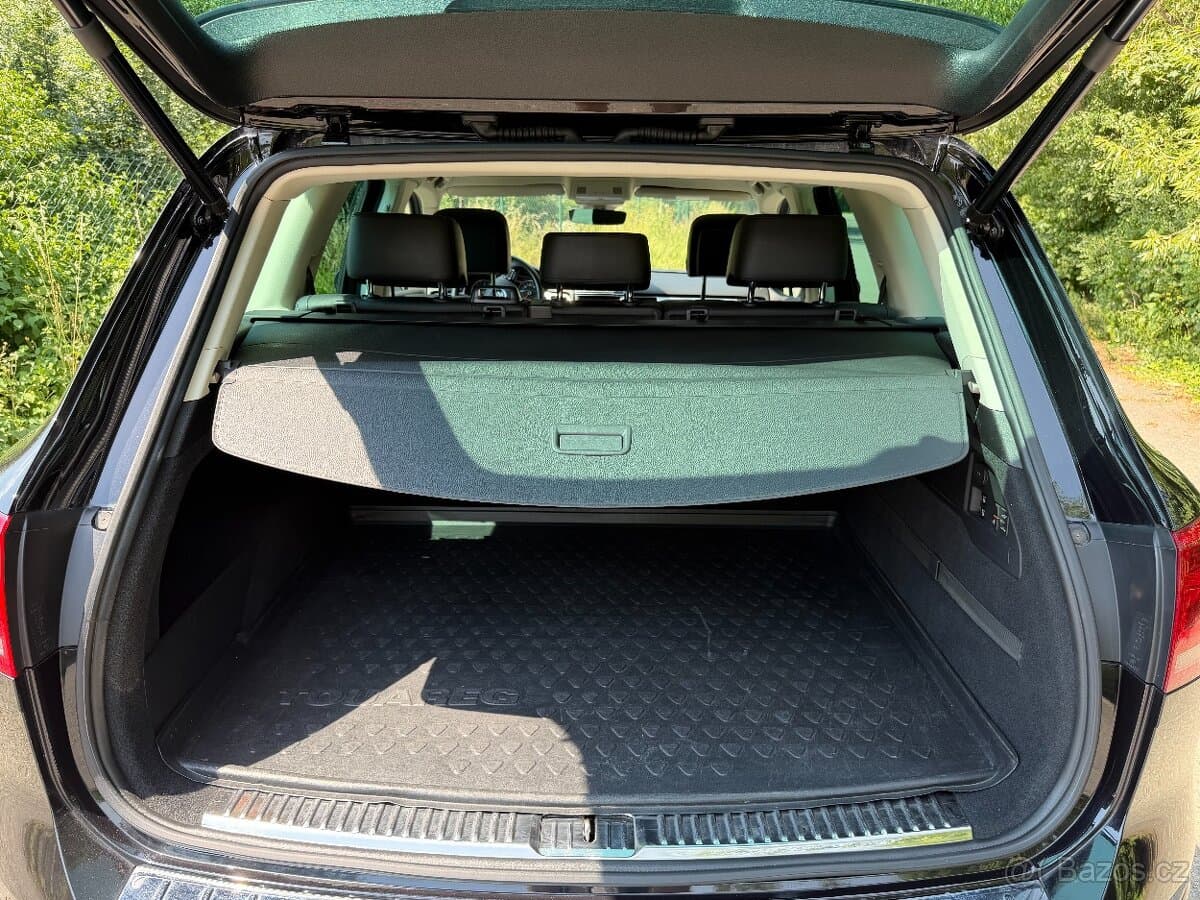 2016 Volkswagen TOUAREG - 15
