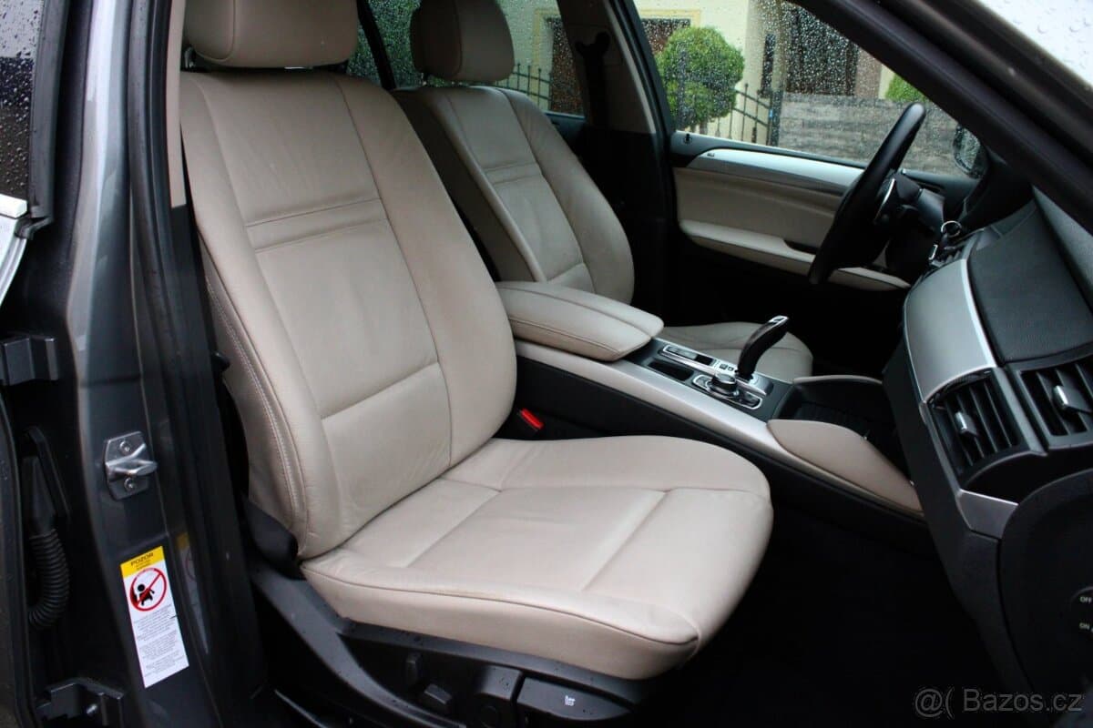 2013 BMW X6 - 15