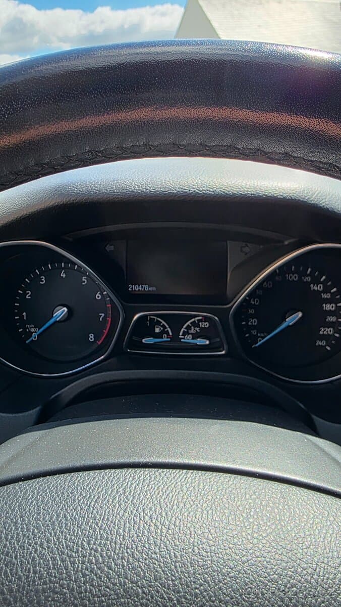 2015 Ford FOCUS - 15
