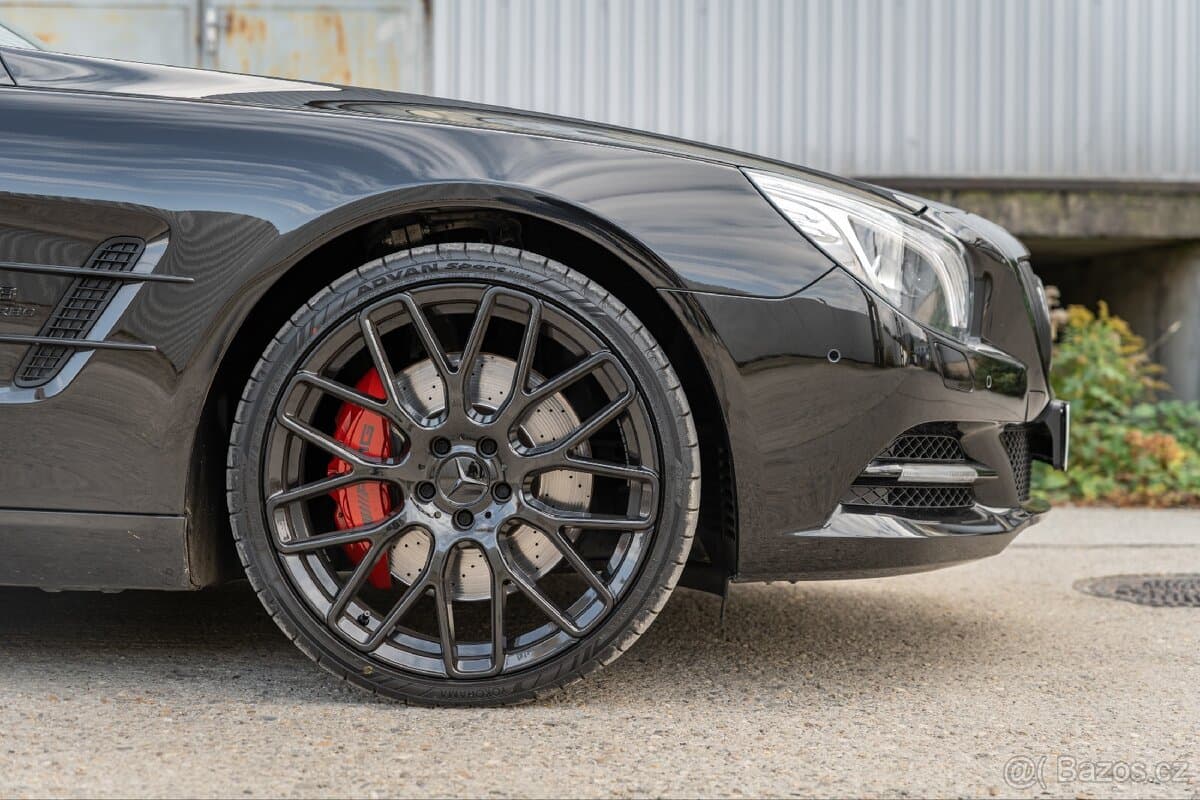 2012 Mercedes-Benz SL - 15