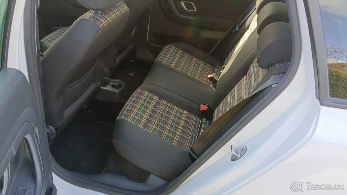 2012 Škoda FABIA - 15
