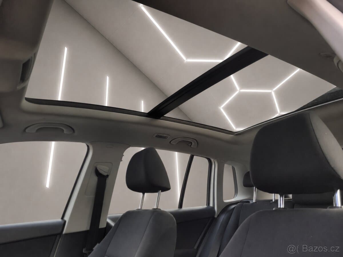 2013 Volkswagen TIGUAN - 15