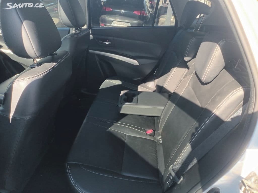 2016 Suzuki S-CROSS - 15