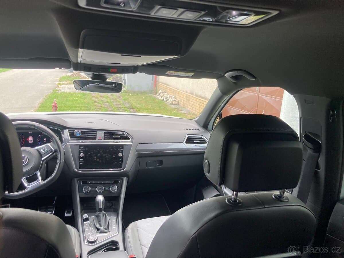 2021 Volkswagen TIGUAN - 15