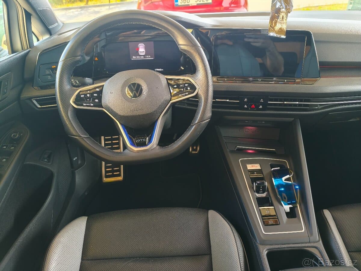 2022 Volkswagen GOLF - 15