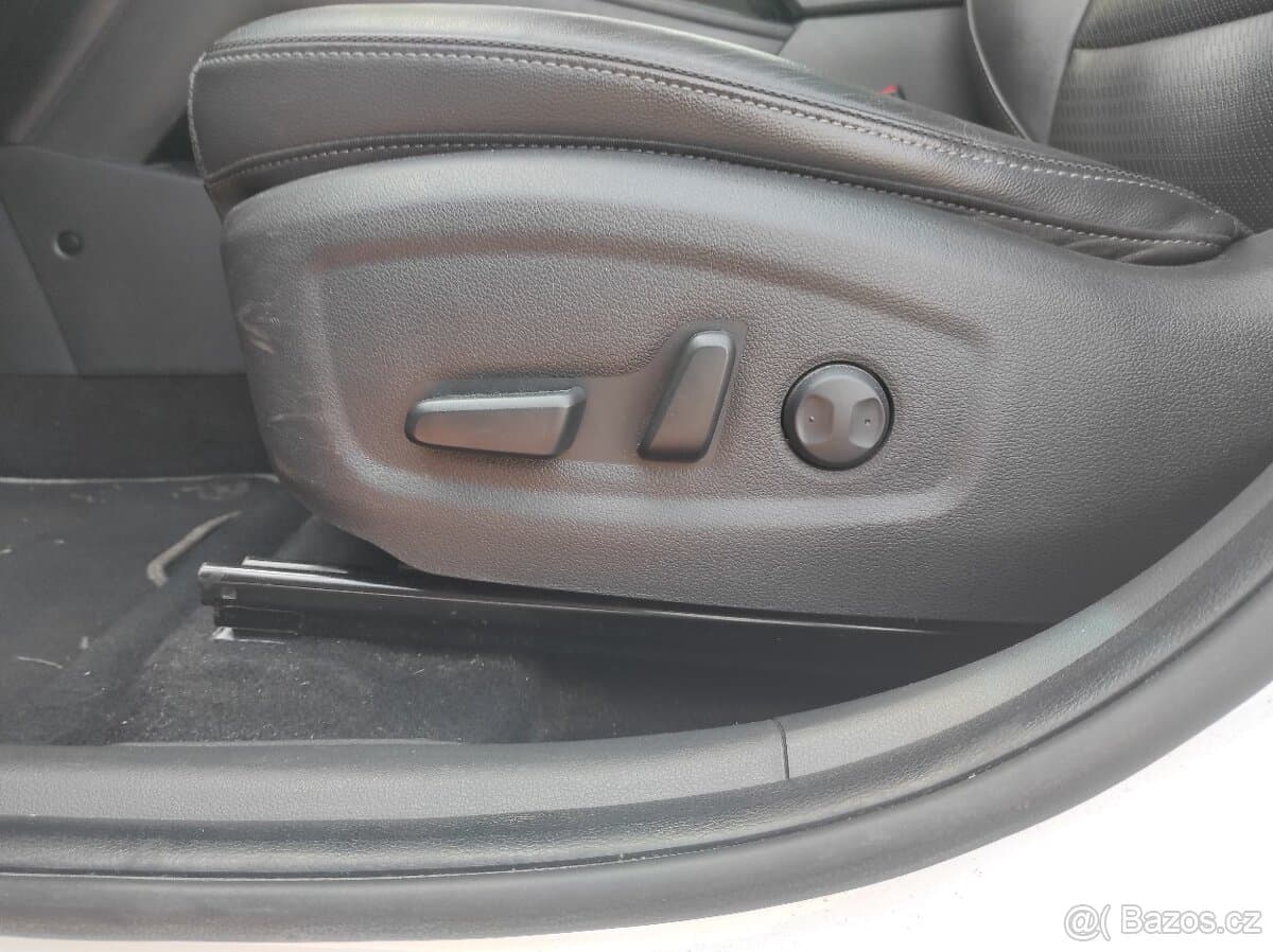 2021 Hyundai KONA - 15