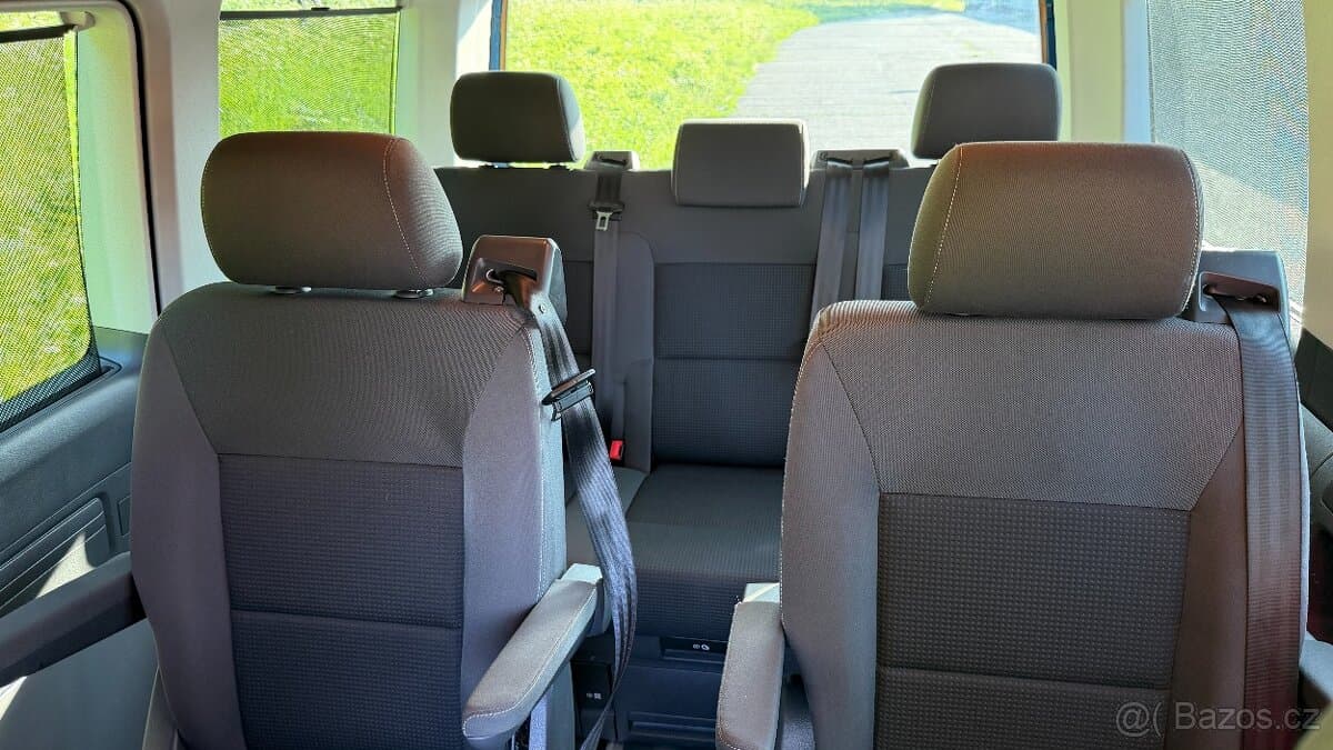 2012 Volkswagen MULTIVAN - 15