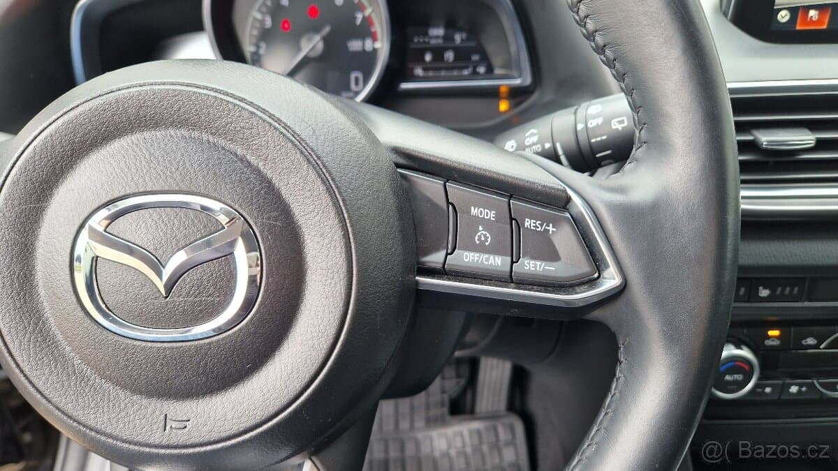 2018 Mazda 3 - 15