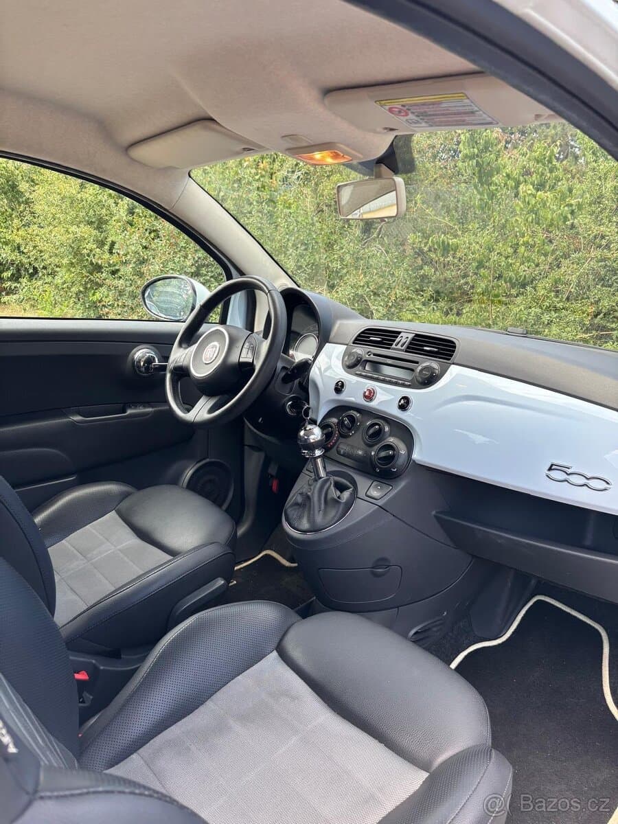 2010 Fiat 500 - 15
