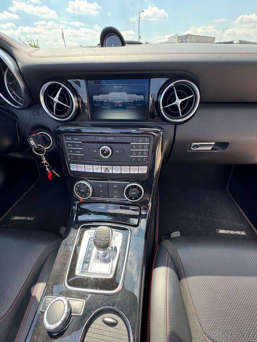 2016 Mercedes-Benz SL - 15