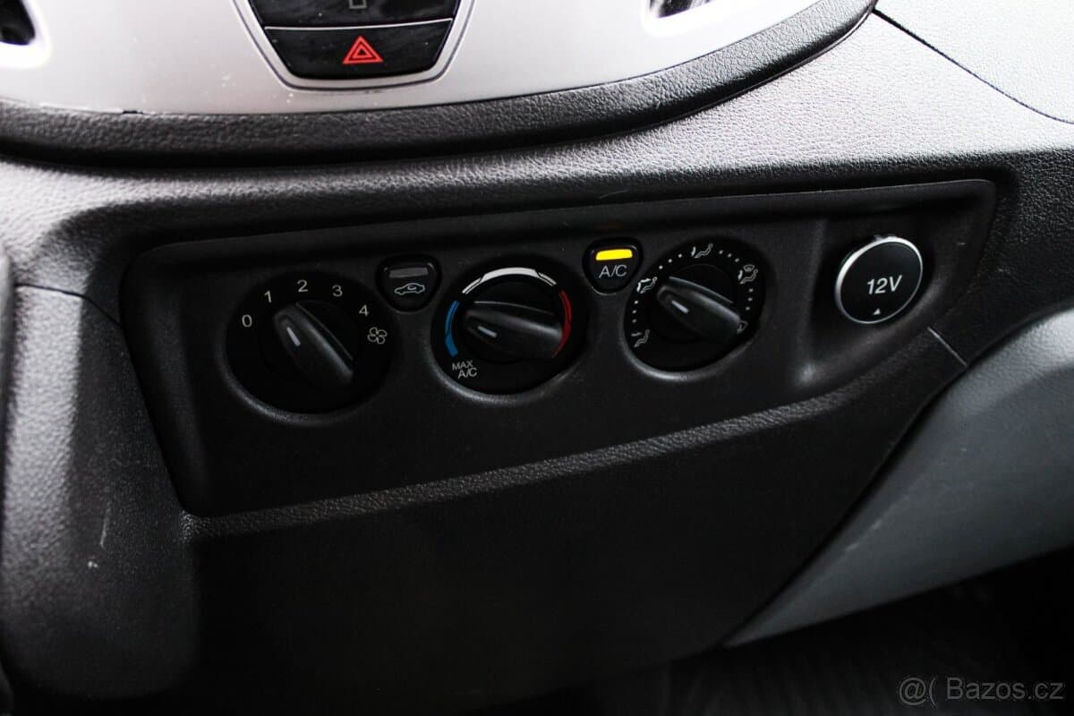 2018 Ford TRANSIT - 15