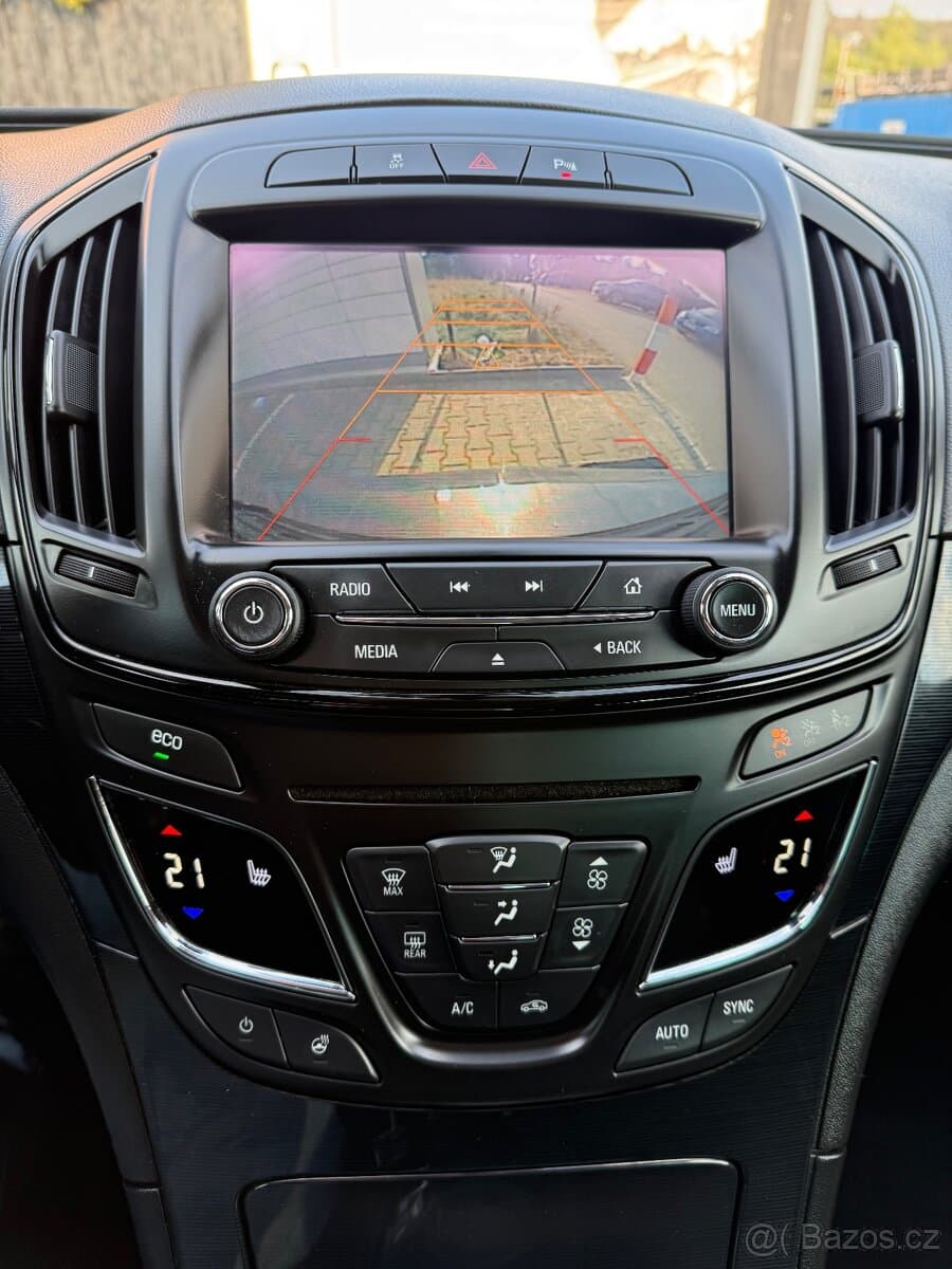 2015 Opel INSIGNIA - 15
