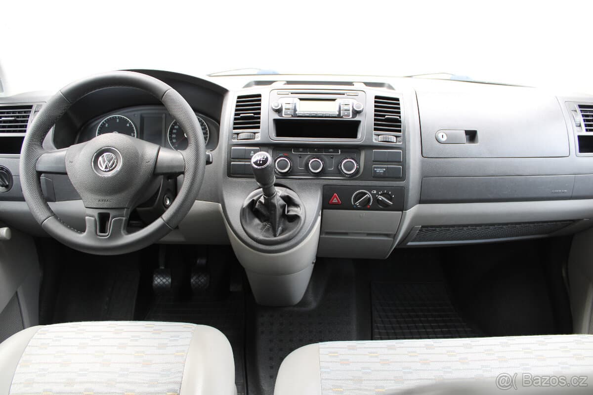 2011 Volkswagen TRANSPORTER - 15