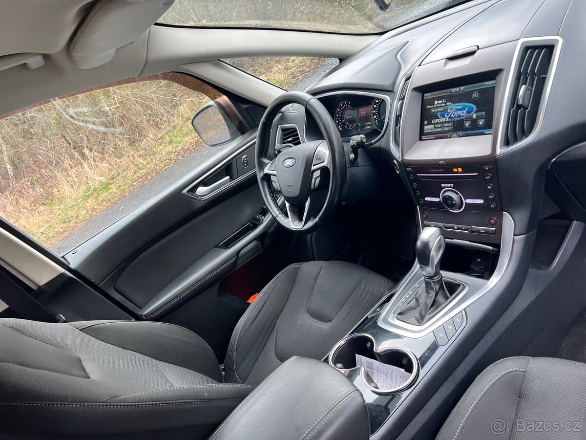 2016 Ford S-MAX - 15