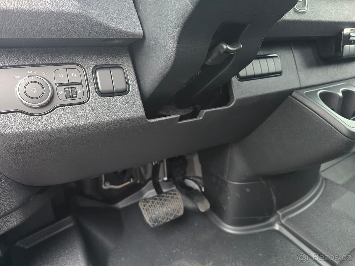 Mercedes-Benz SPRINTER - 15