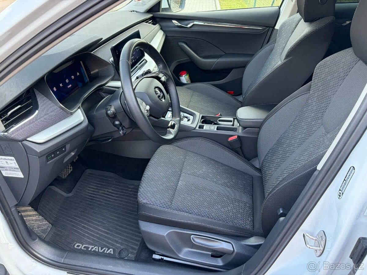 Škoda OCTAVIA - 15