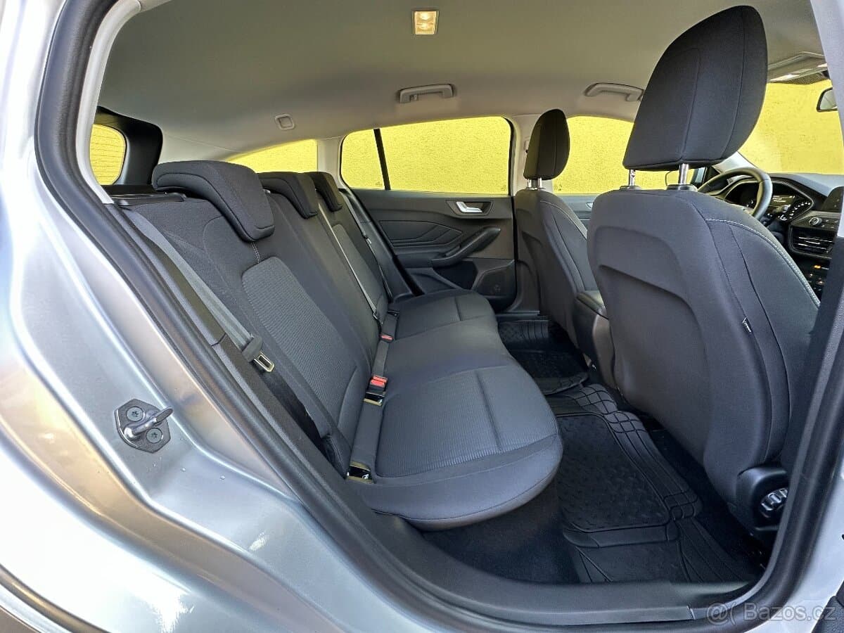 2021 Ford FOCUS - 15