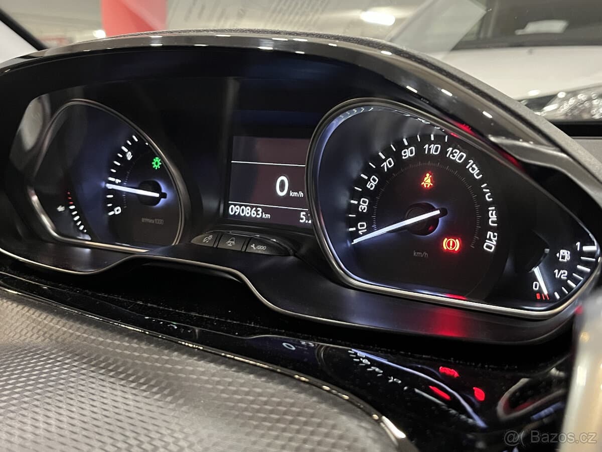 2014 Peugeot 2008 - 15
