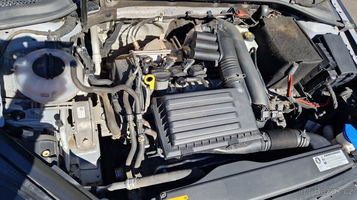 2015 Volkswagen GOLF - 15