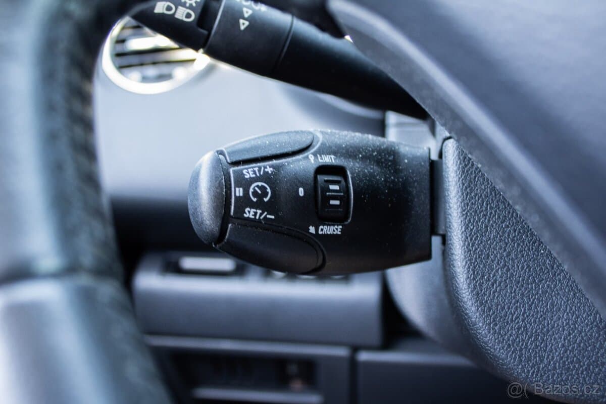 2012 Peugeot 3008 - 15