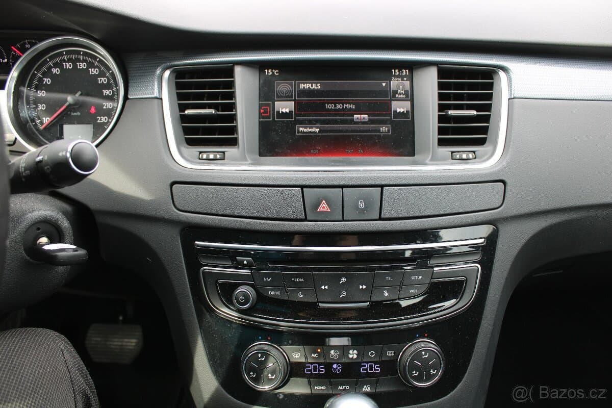 2015 Peugeot 508 - 15
