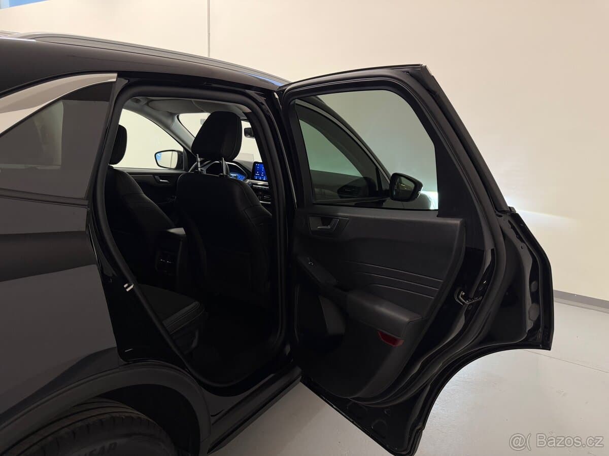 2023 Ford KUGA - 15