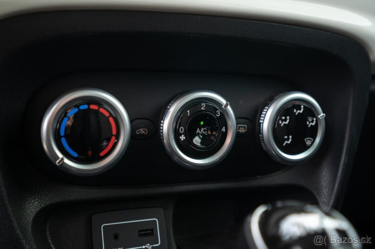 2017 Fiat 500L - 15