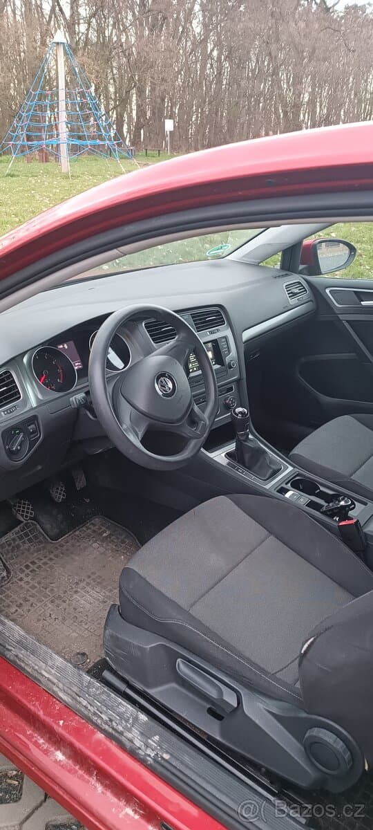 2014 Volkswagen GOLF - 15