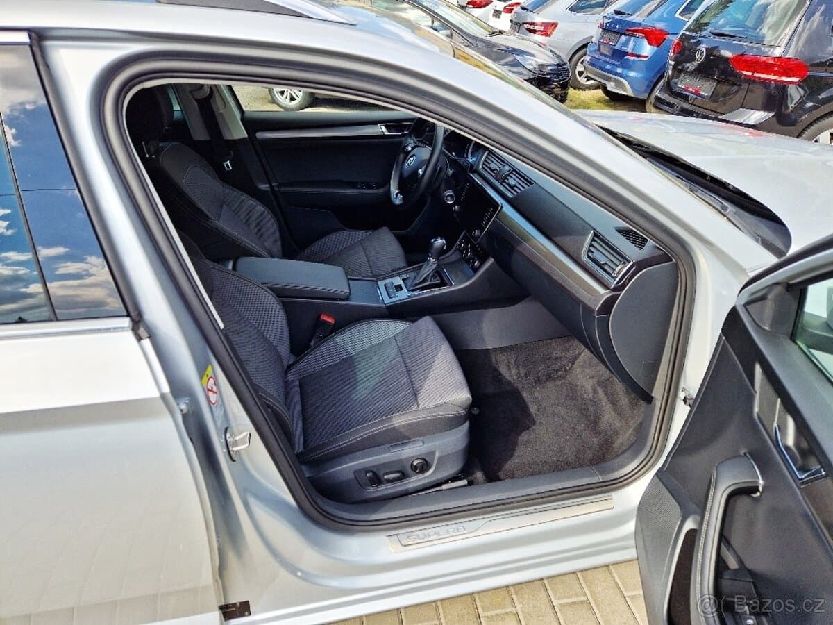 2021 Škoda SUPERB - 15