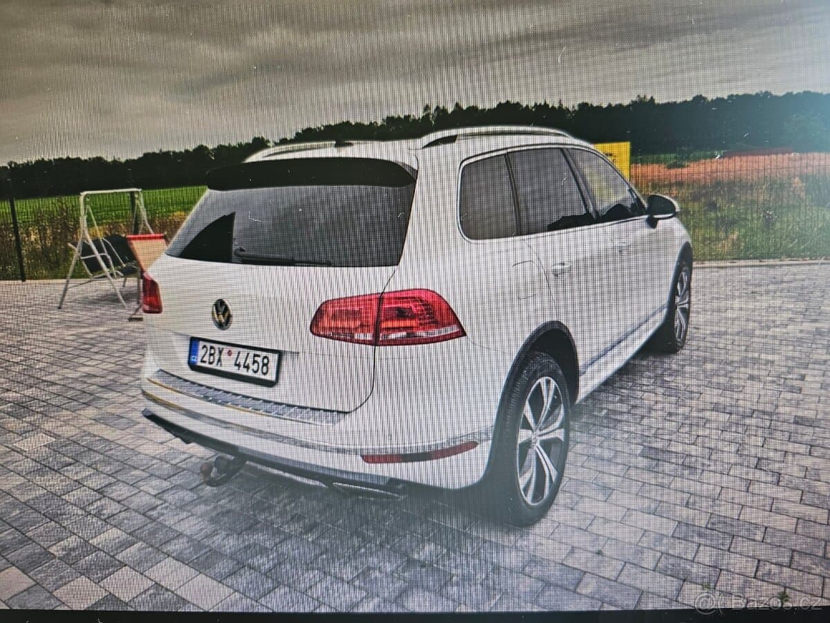 2018 Volkswagen TOUAREG - 15