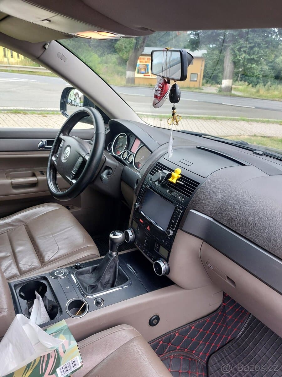 Volkswagen TOUAREG - 15