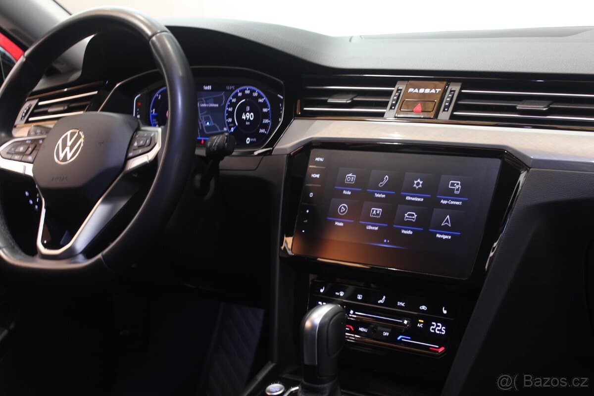 2023 Volkswagen PASSAT - 15