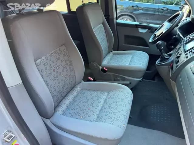 2009 Volkswagen CARAVELLE - 15