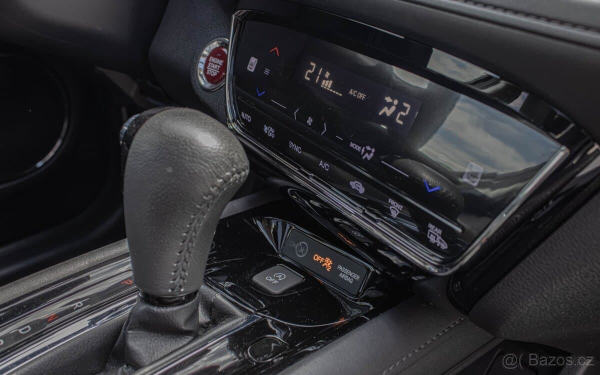2015 Honda HR-V - 15