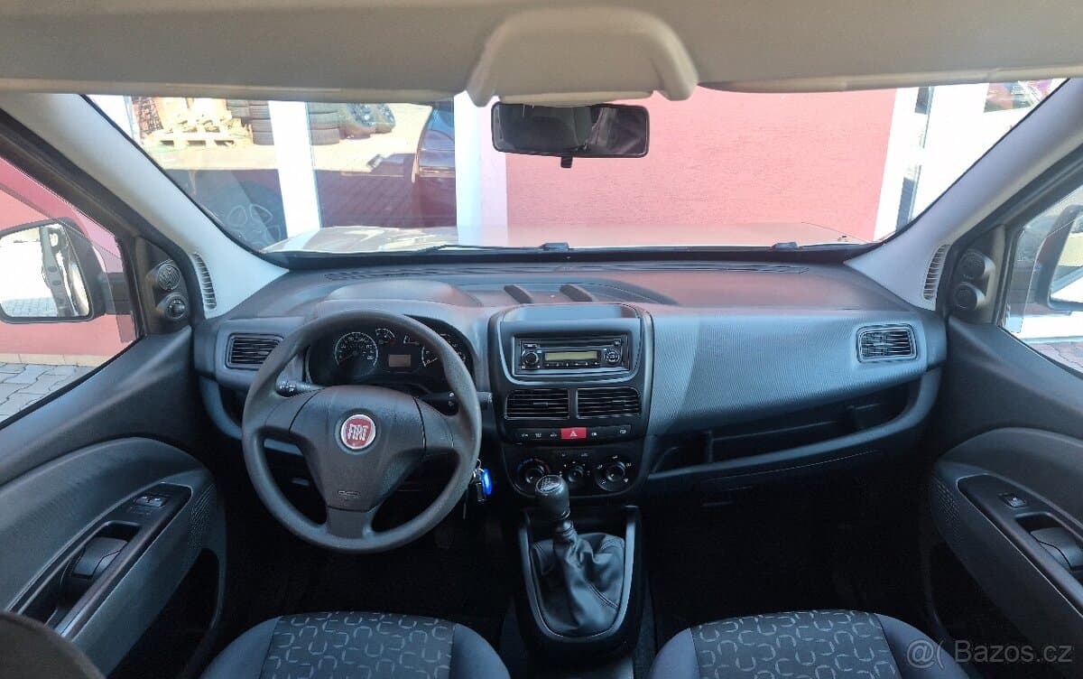2010 Fiat DOBLO - 15