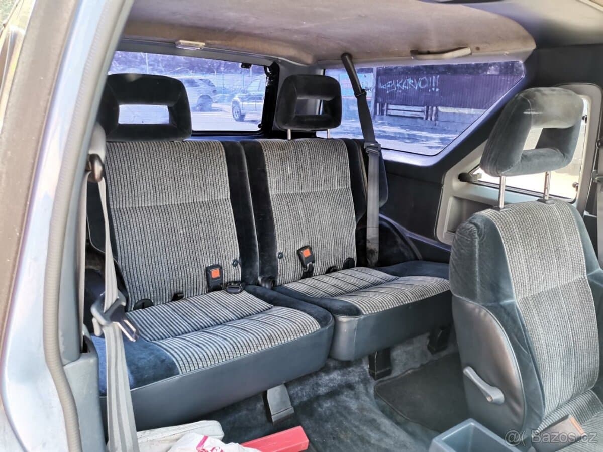 1989 Nissan PATHFINDER - 15