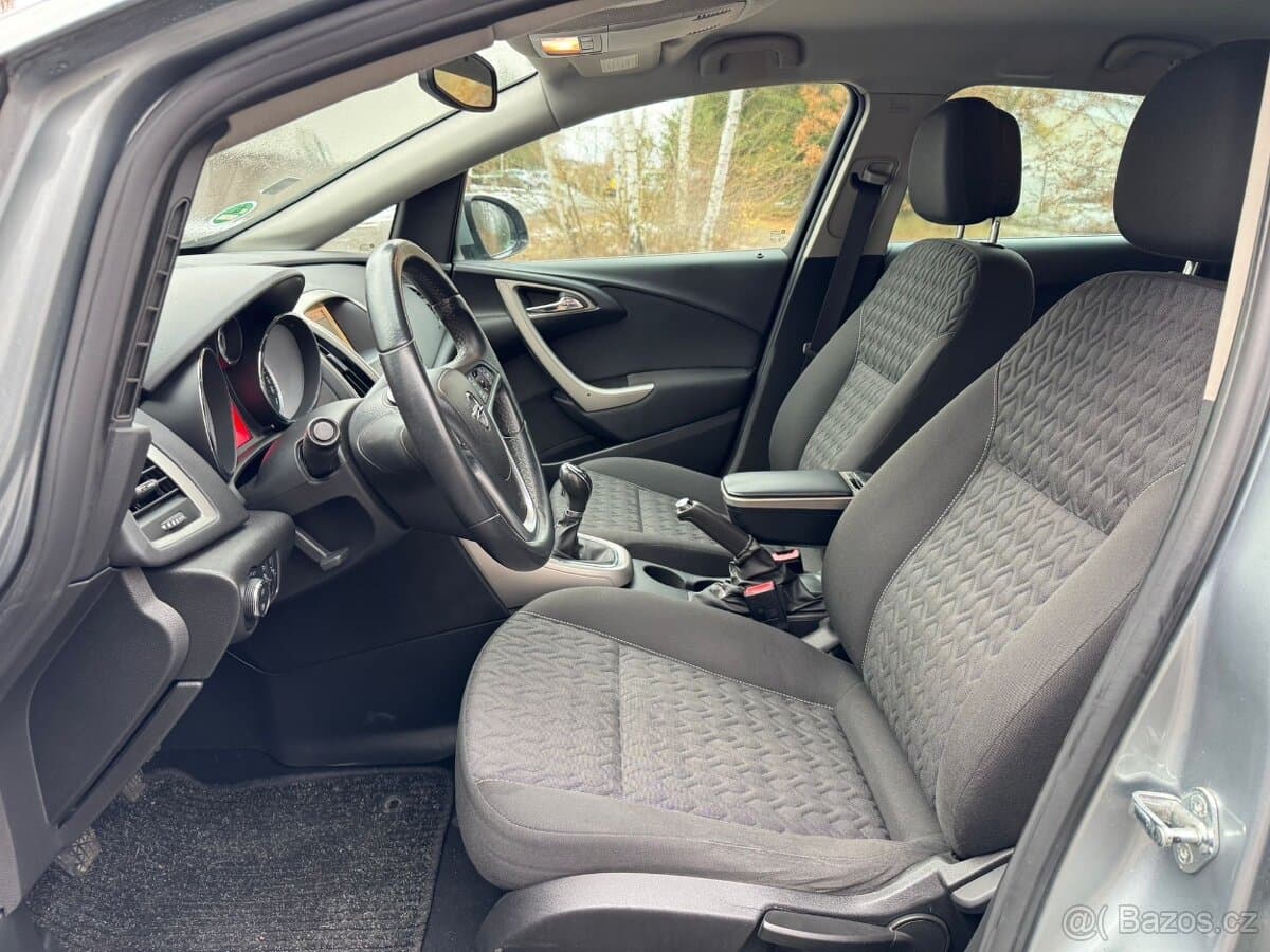 2013 Opel ASTRA - 15