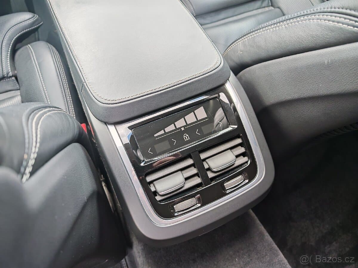 2017 Volvo S90 - 15