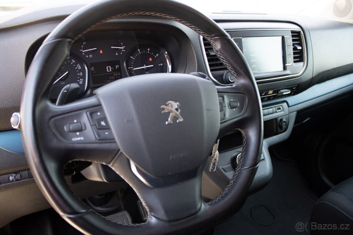 2021 Peugeot TRAVELLER - 15