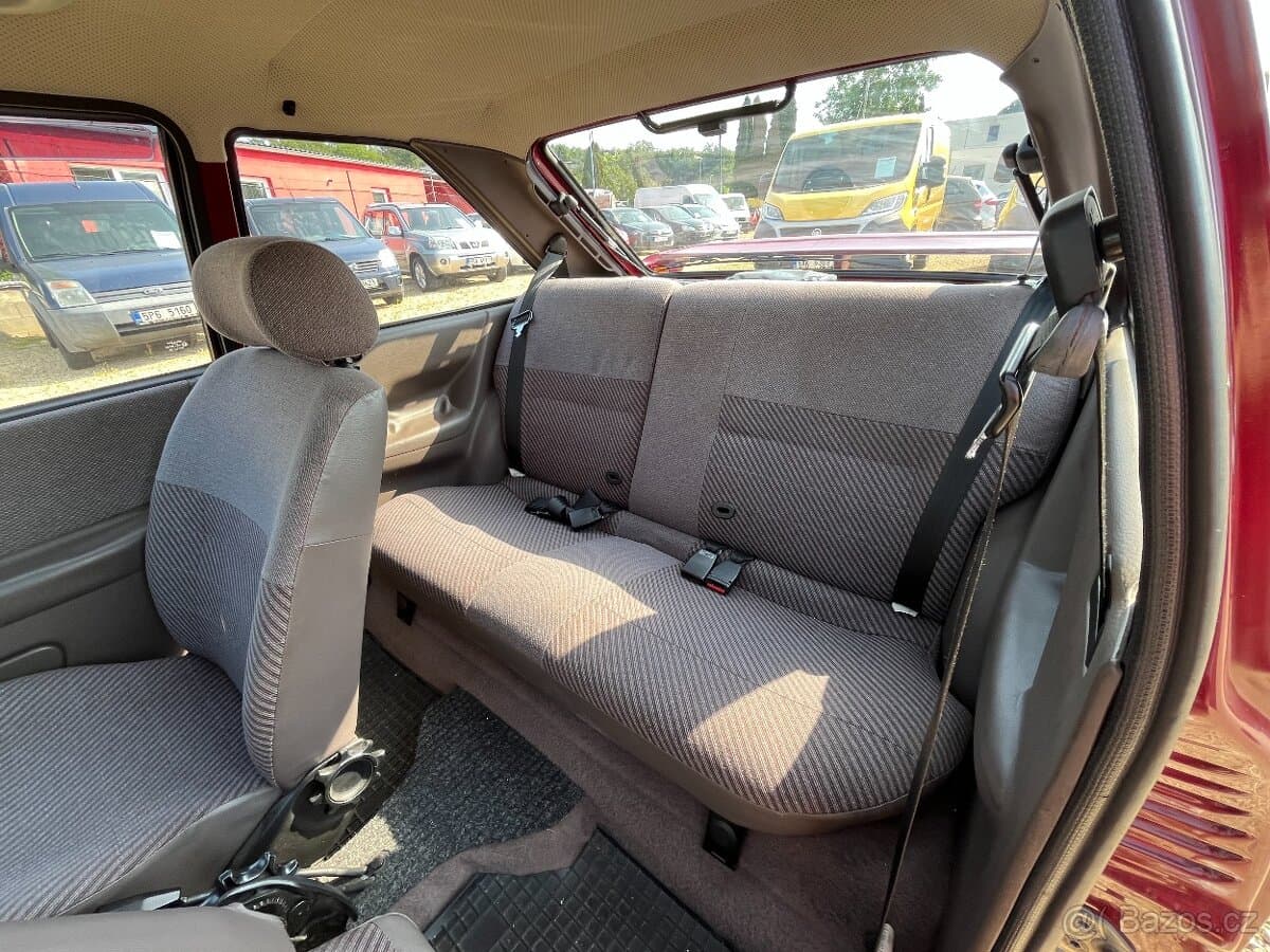 1986 Ford ESCORT - 15