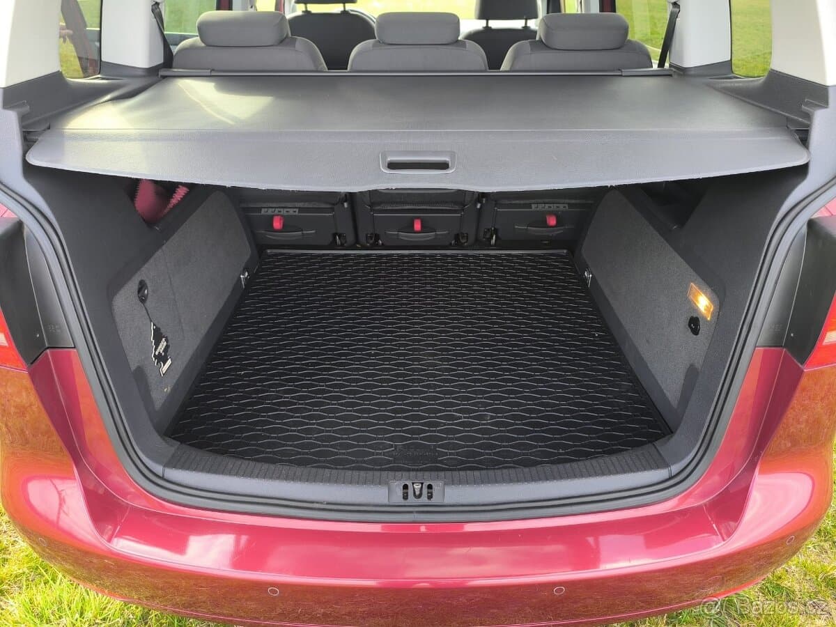 2011 Volkswagen TOURAN - 15