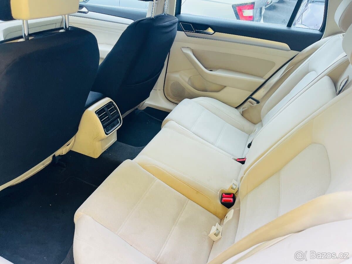 Volkswagen PASSAT - 15