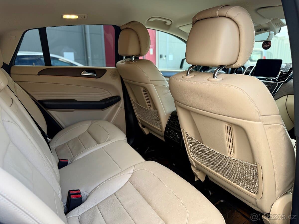 2017 Mercedes-Benz GL - 15